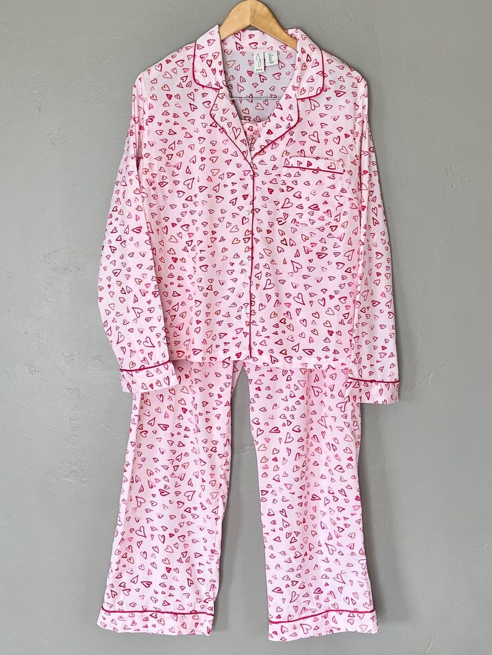 Joie 2 Piece Pajama Set Pale Pink Red Hearts Womens L Soft Silky Sleepwear NWOT